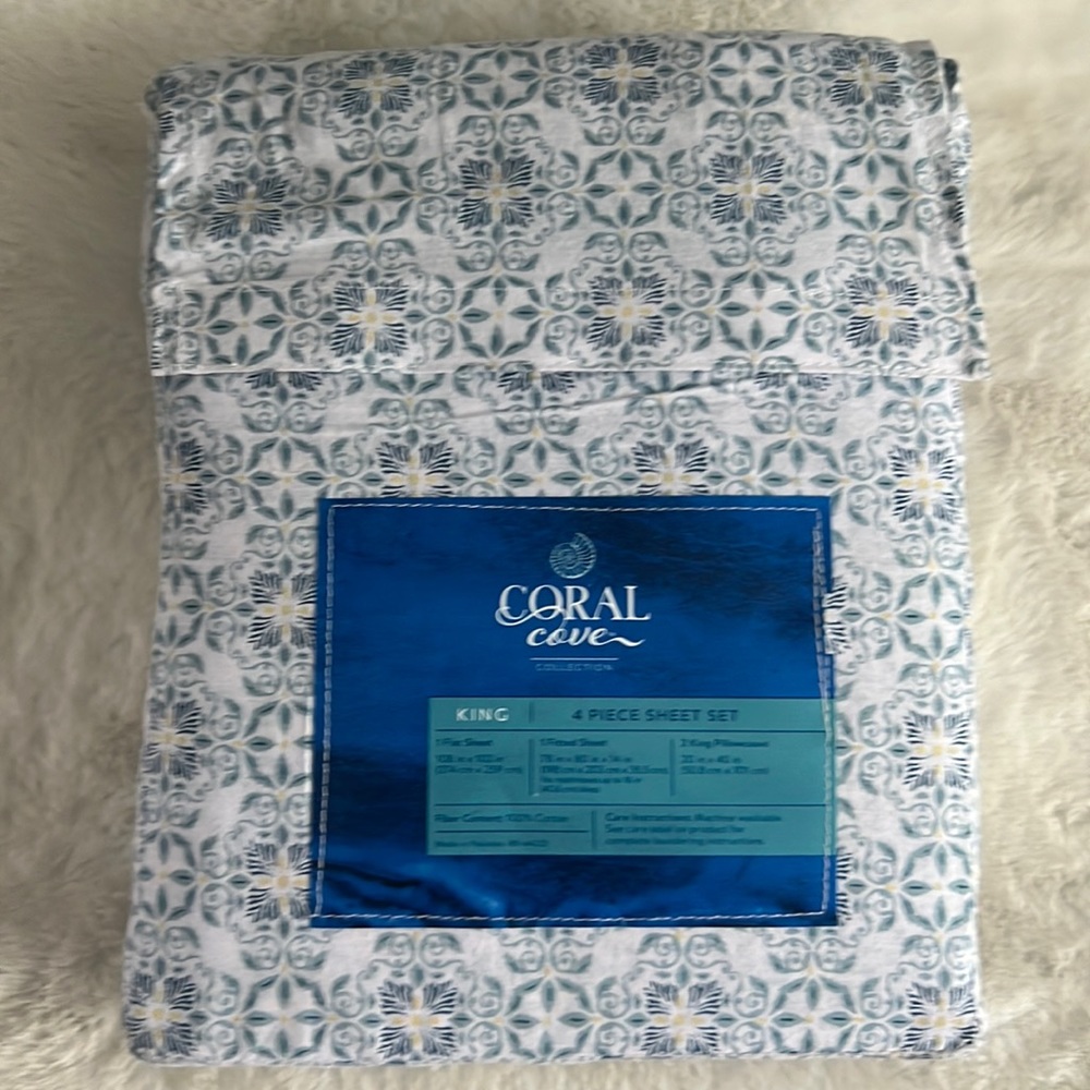 Coral Cove King Sheet set NEW